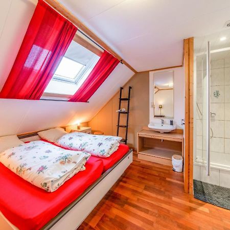Luxurious House With Sauna In A Farm In Bastogne Exteriör bild