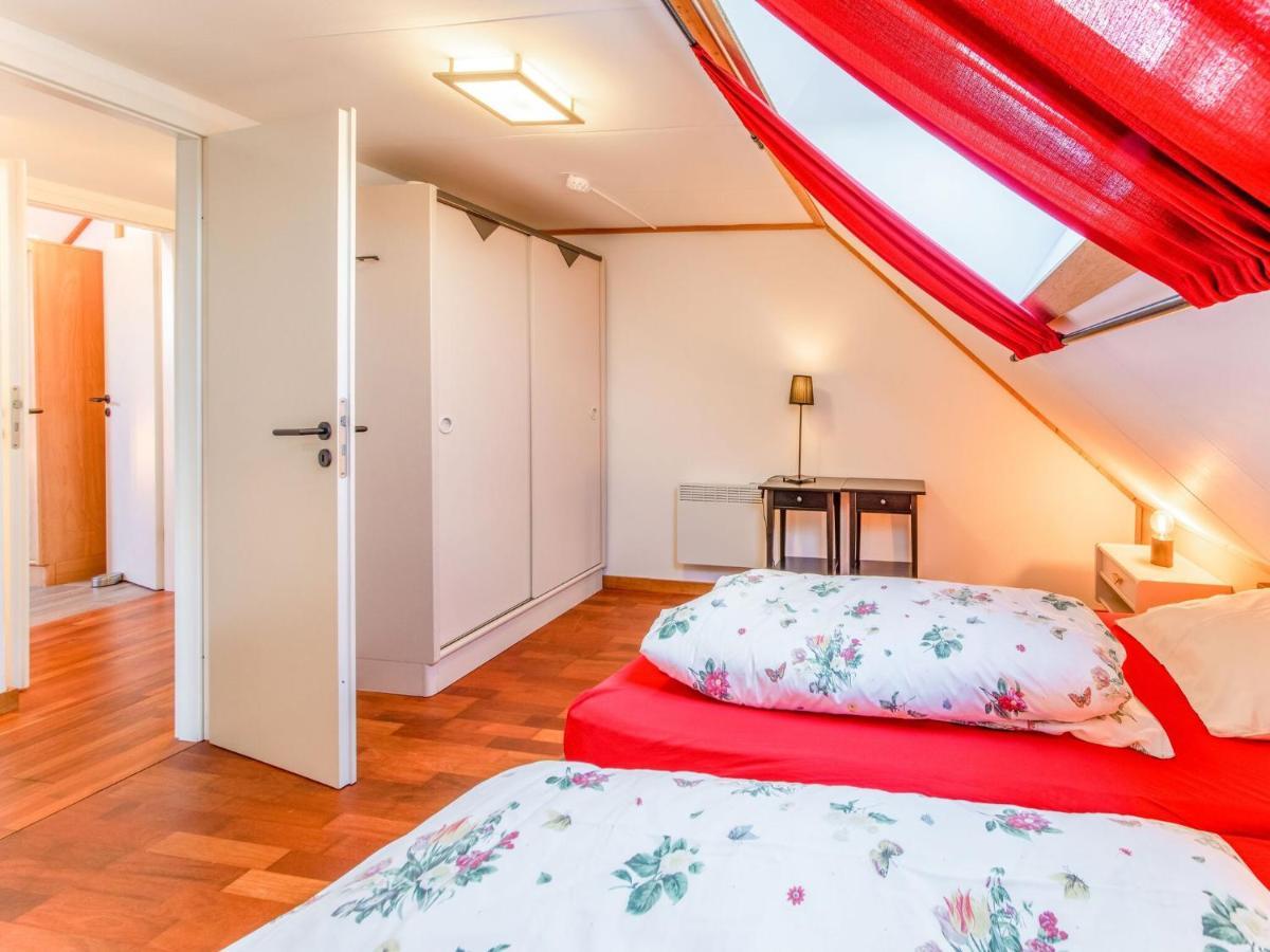 Luxurious House With Sauna In A Farm In Bastogne Exteriör bild